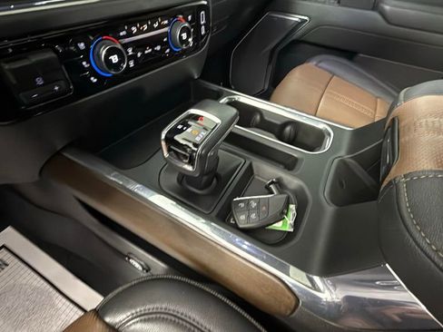 Used 2023 Chevrolet Silverado 1500 High Country w/ High Country Premium Package image 23