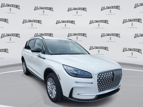 New 2026 Lincoln Corsair Premiere image 7