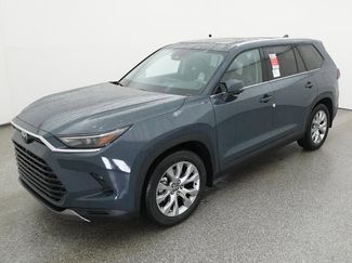 New 2026 Toyota Grand Highlander Limited video 1