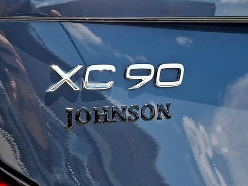 Used 2025 Volvo XC90 B6 Plus AWD/4WD image 30