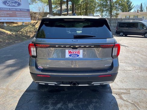 New 2026 Ford Explorer Active AWD/4WD image 5