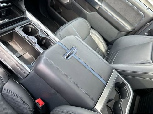 New 2025 Ford F250 Platinum image 33