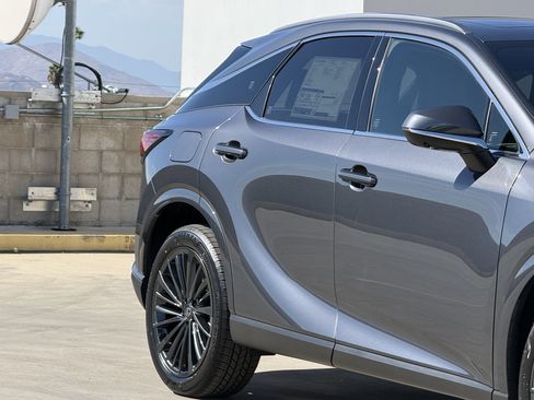 New 2026 Lexus RX 450h AWD image 5