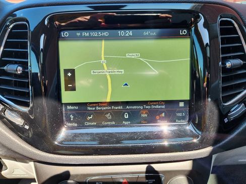 Used 2019 Jeep Compass Limited w/ Safety & Security Group AWD/4WD image 8