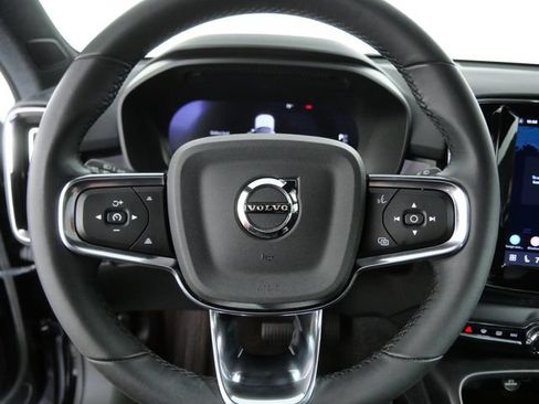 Used 2023 Volvo XC40 Recharge Plus AWD/4WD image 18