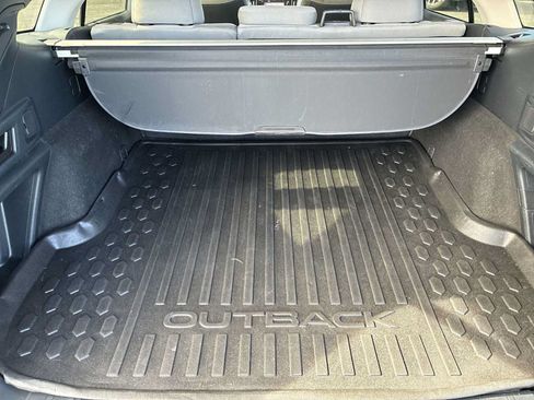 Used 2021 Subaru Outback Premium AWD/4WD image 20