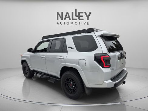 Used 2021 Toyota 4Runner TRD Off-Road Premium image 3