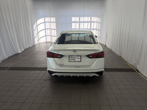 Used 2022 Nissan Altima 2.5 SL image 6