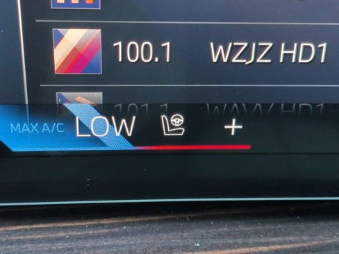 New 2026 BMW X5 xDrive40i w/ Premium Package image 24