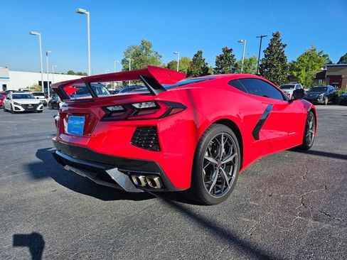 Used 2023 Chevrolet Corvette Stingray Coupe w/ Z51 Performance Package RWD image 8