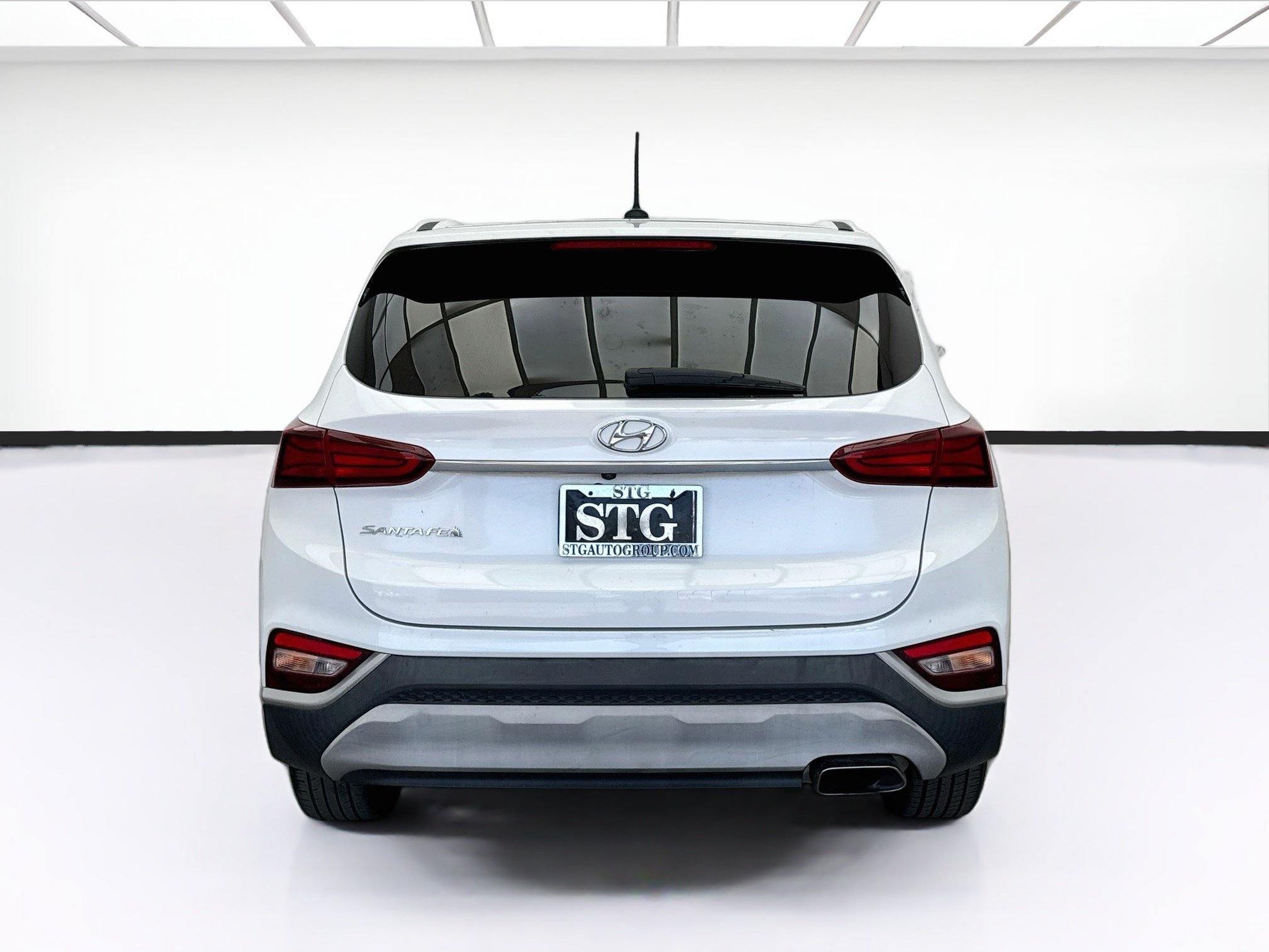 Used 2019 Hyundai Santa Fe SE FWD image 5