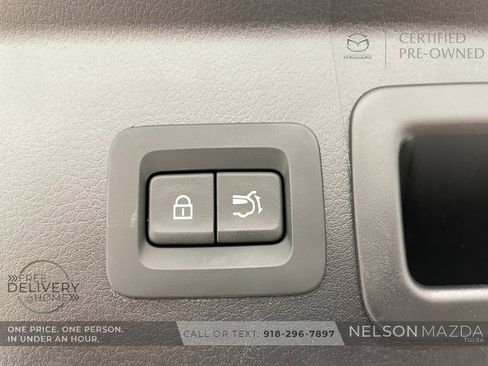 Certified 2025 MAZDA CX-30 2.5 Turbo w/ Premium Plus Pkg image 39