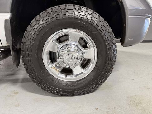 Used 2006 Dodge Ram 2500 Truck Laramie image 2