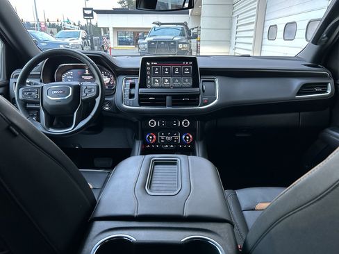 Used 2024 GMC Yukon AT4 w/ Max Trailering Package image 19