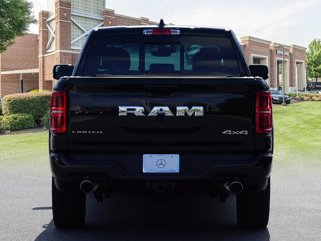 Used 2025 RAM 1500 Limited w/ Body Color Bumper Group AWD/4WD image 5