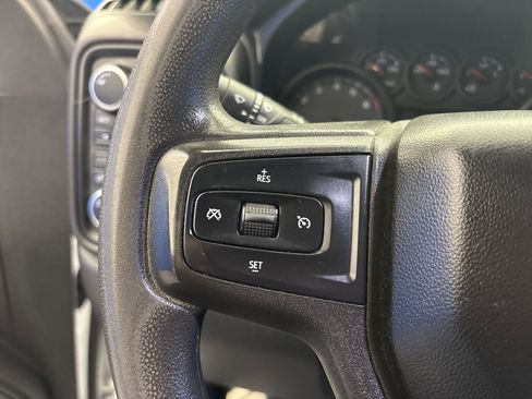 Used 2019 Chevrolet Silverado 1500 Custom Trail Boss w/ Custom Convenience Package image 15