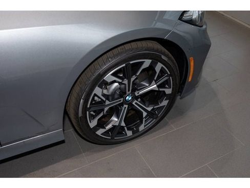 Used 2025 BMW 330i xDrive Sedan w/ Premium Package image 46