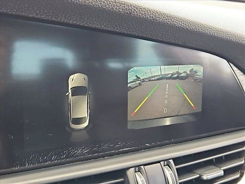 Used 2017 Alfa Romeo Giulia RWD image 13