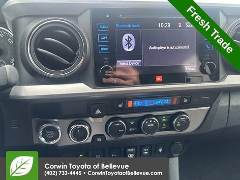 Used 2019 Toyota Tacoma Limited AWD/4WD image 15