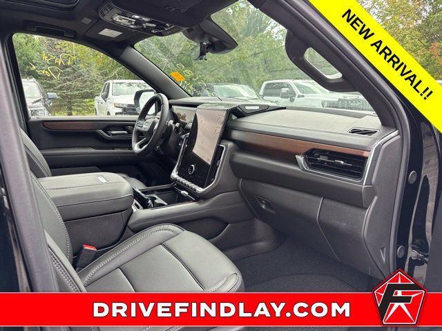 Used 2026 GMC Yukon Denali w/ Advanced Technology Package AWD/4WD image 8