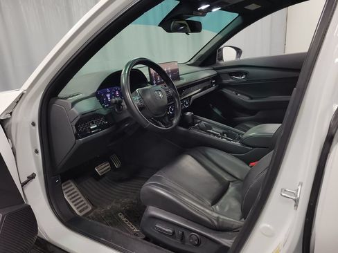 Used 2023 Honda Accord Sport image 12