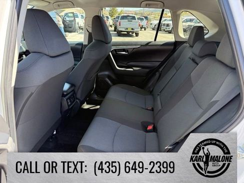 Used 2024 Toyota RAV4 XLE w/ Weather Package AWD/4WD image 27