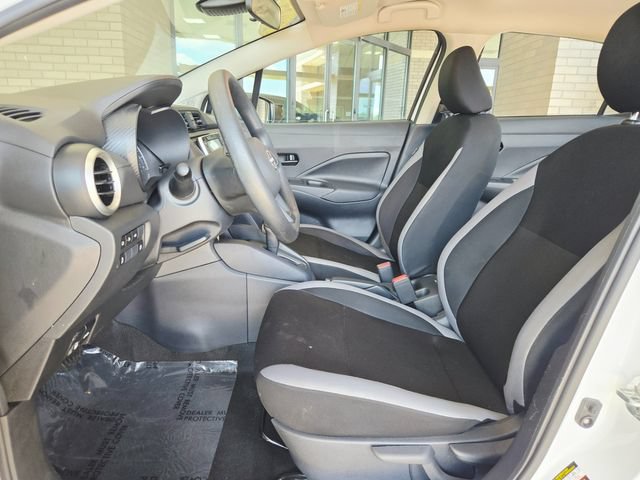 Used 2025 Nissan Versa S w/ Trunk Package FWD image 16