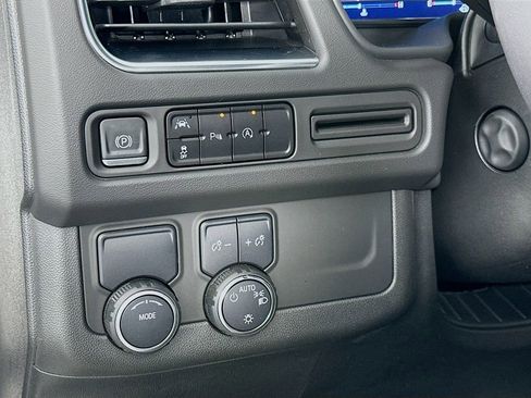 Used 2023 Chevrolet Tahoe Premier w/ Texas Edition RWD image 10