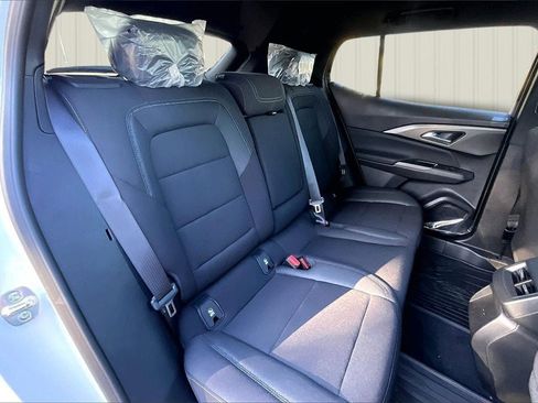 New 2026 Chevrolet Equinox EV LT w/ Comfort Package image 6