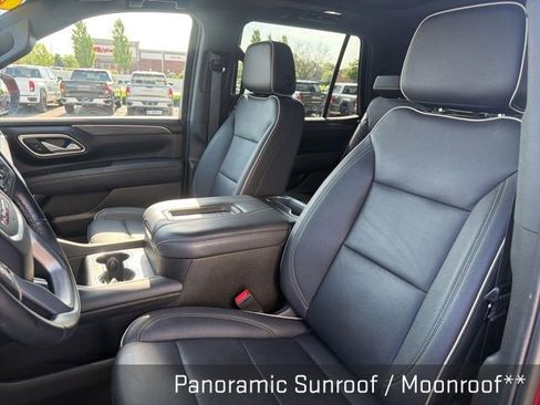 Used 2023 GMC Yukon SLT w/ SLT Premium Package AWD/4WD image 22