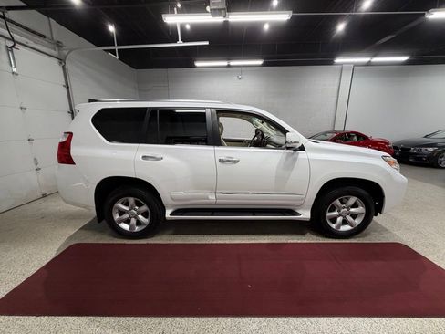 Used 2012 Lexus GX 460 w/ Comfort Plus Pkg image 12
