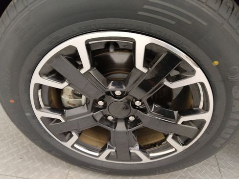 Used 2023 Jeep Renegade Latitude image 31