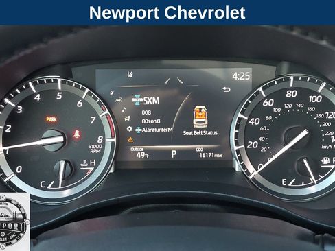 Used 2022 Toyota Highlander XLE image 27