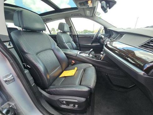 Used 2016 BMW 535i Gran Turismo RWD image 8