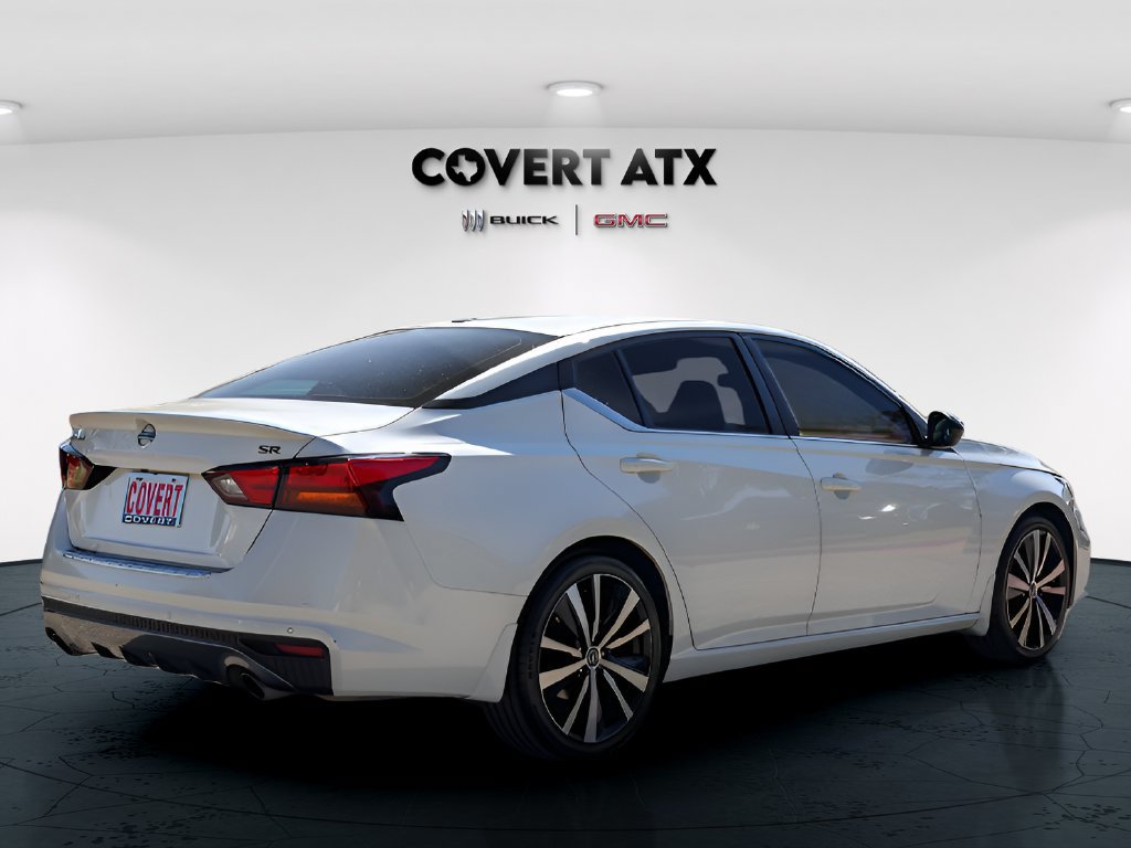 Used 2020 Nissan Altima 2.5 SR FWD image 6