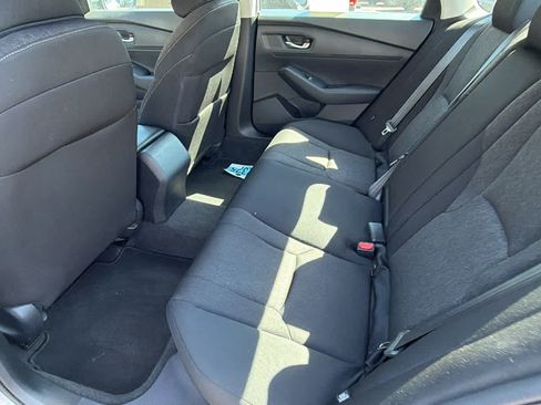 Used 2023 Honda Accord EX image 17