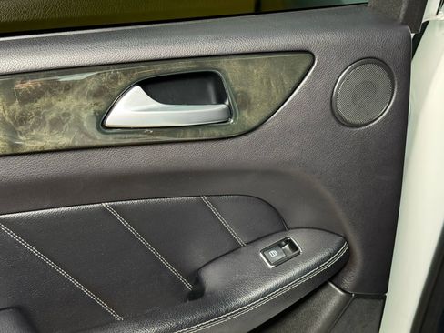 Used 2016 Mercedes-Benz GL 450 4MATIC image 22