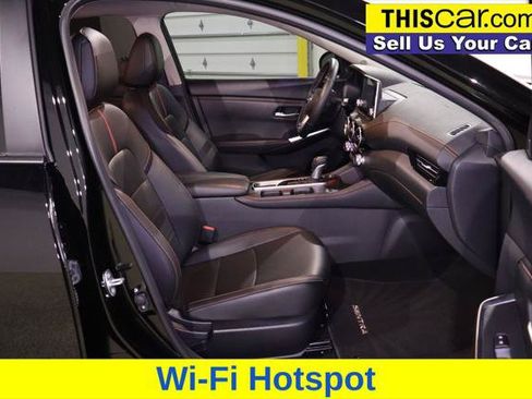 Used 2025 Nissan Sentra SR w/ SR Premium Package FWD image 29