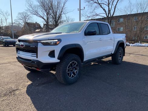 New 2026 Chevrolet Colorado ZR2 w/ Technology Package image 3