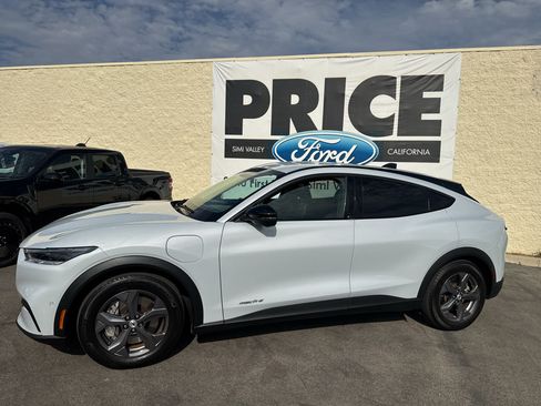 Used 2023 Ford Mustang Mach-E Select RWD image 2