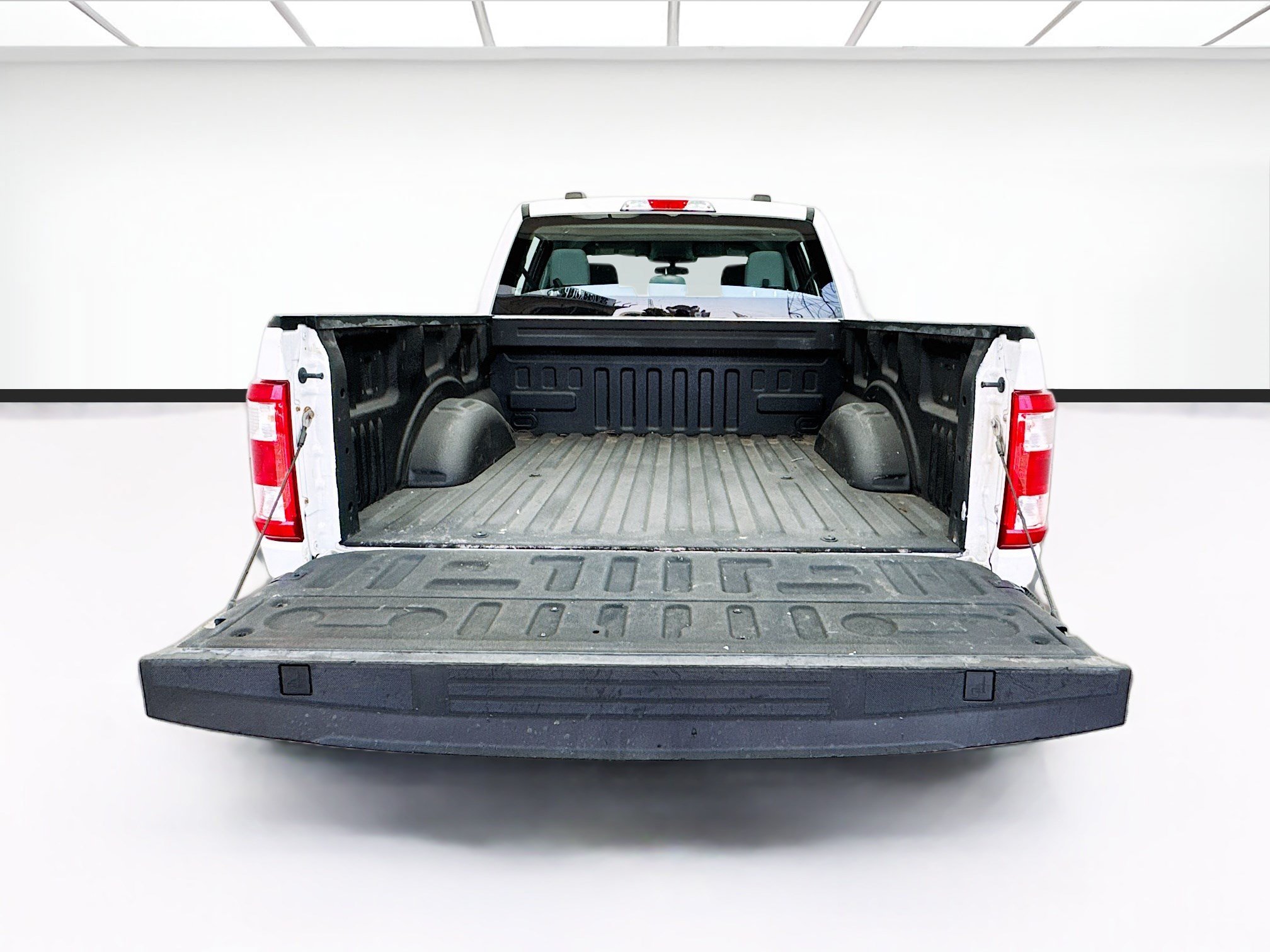 Used 2022 Ford F150 XL RWD image 17