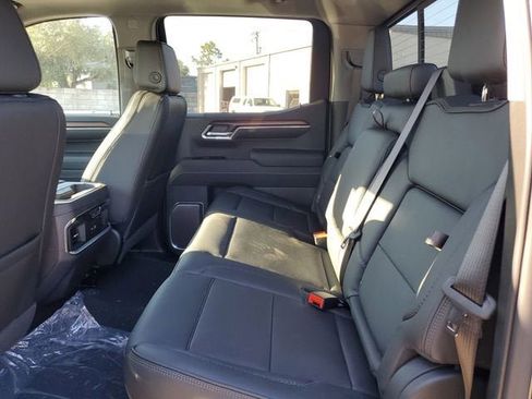 New 2026 GMC Sierra 1500 Denali w/ Denali Reserve Package image 12