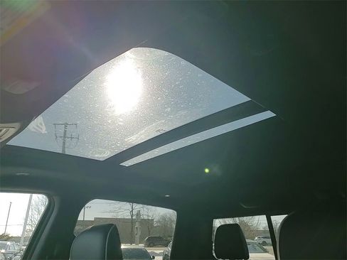 Used 2025 RAM 1500 Limited image 32