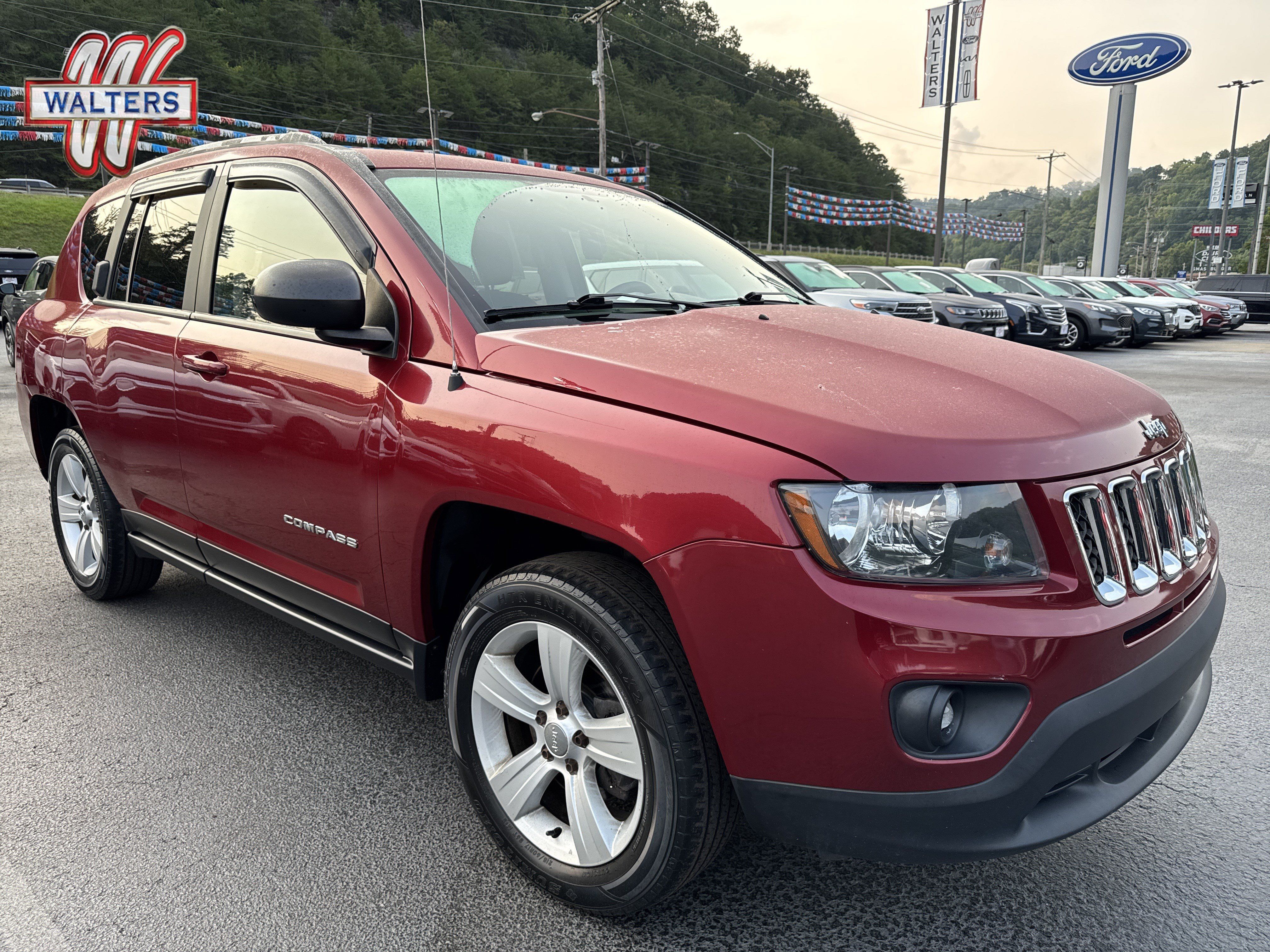 Used 2017 Jeep Compass Sport w/ Power Value Group AWD/4WD image 1