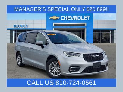 Used 2023 Chrysler Pacifica Touring-L