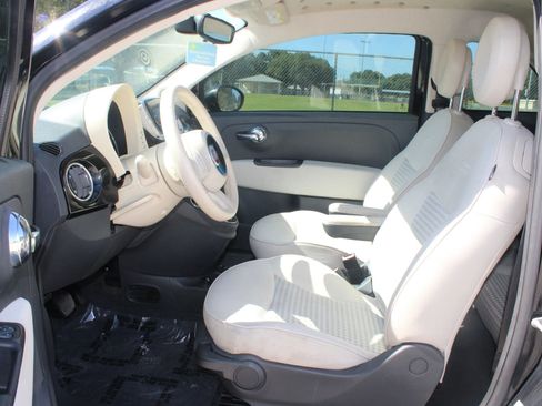 Used 2017 FIAT 500 Pop FWD image 7