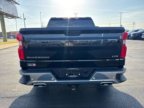 Used 2025 Chevrolet Silverado 1500 LTZ image 5