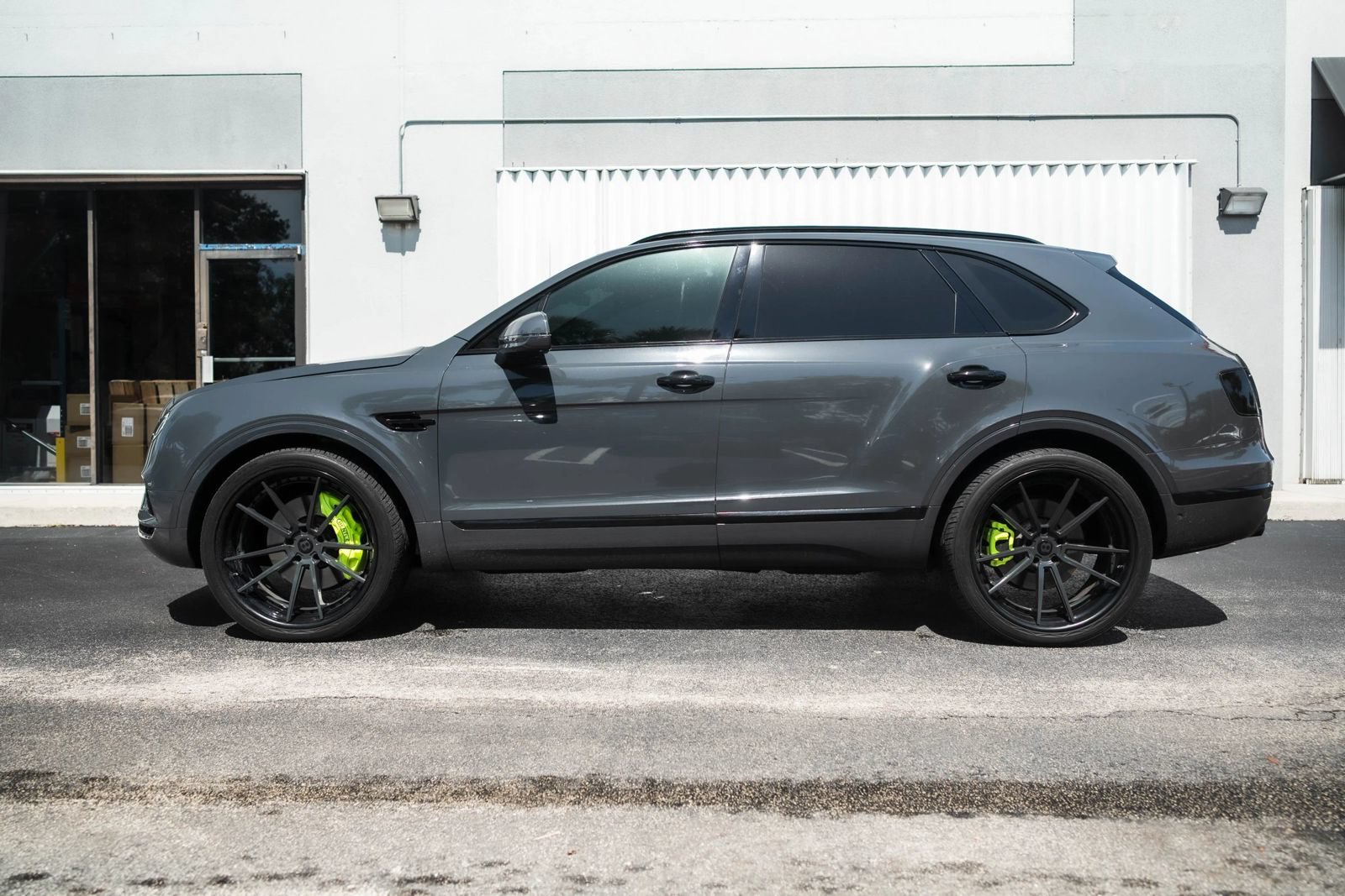 Used 2018 Bentley Bentayga AWD/4WD image 7