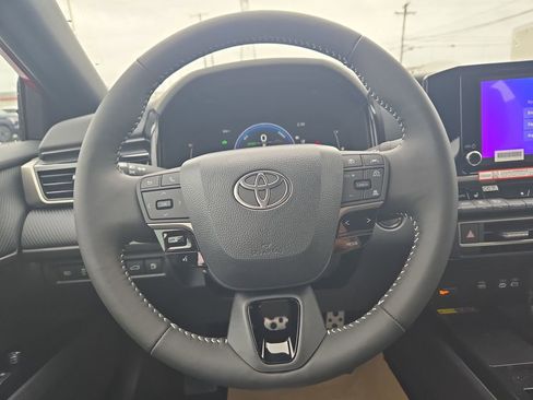 New 2026 Toyota Camry SE FWD image 14