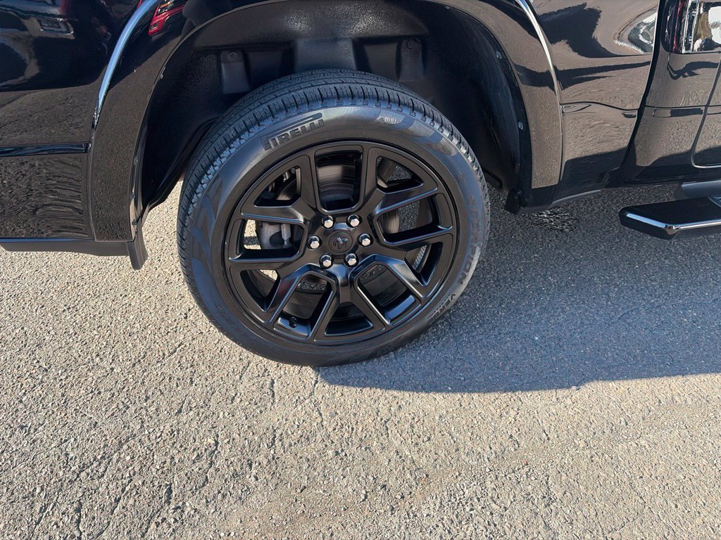 Used 2022 RAM 1500 Laramie AWD/4WD image 34